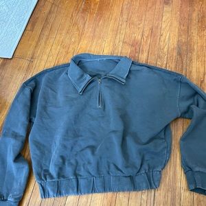 Women’s cropped hoodie